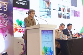   سخنرانی دکتر کهنمویی در سی و یکمین کنگره جهانی کاشت مو